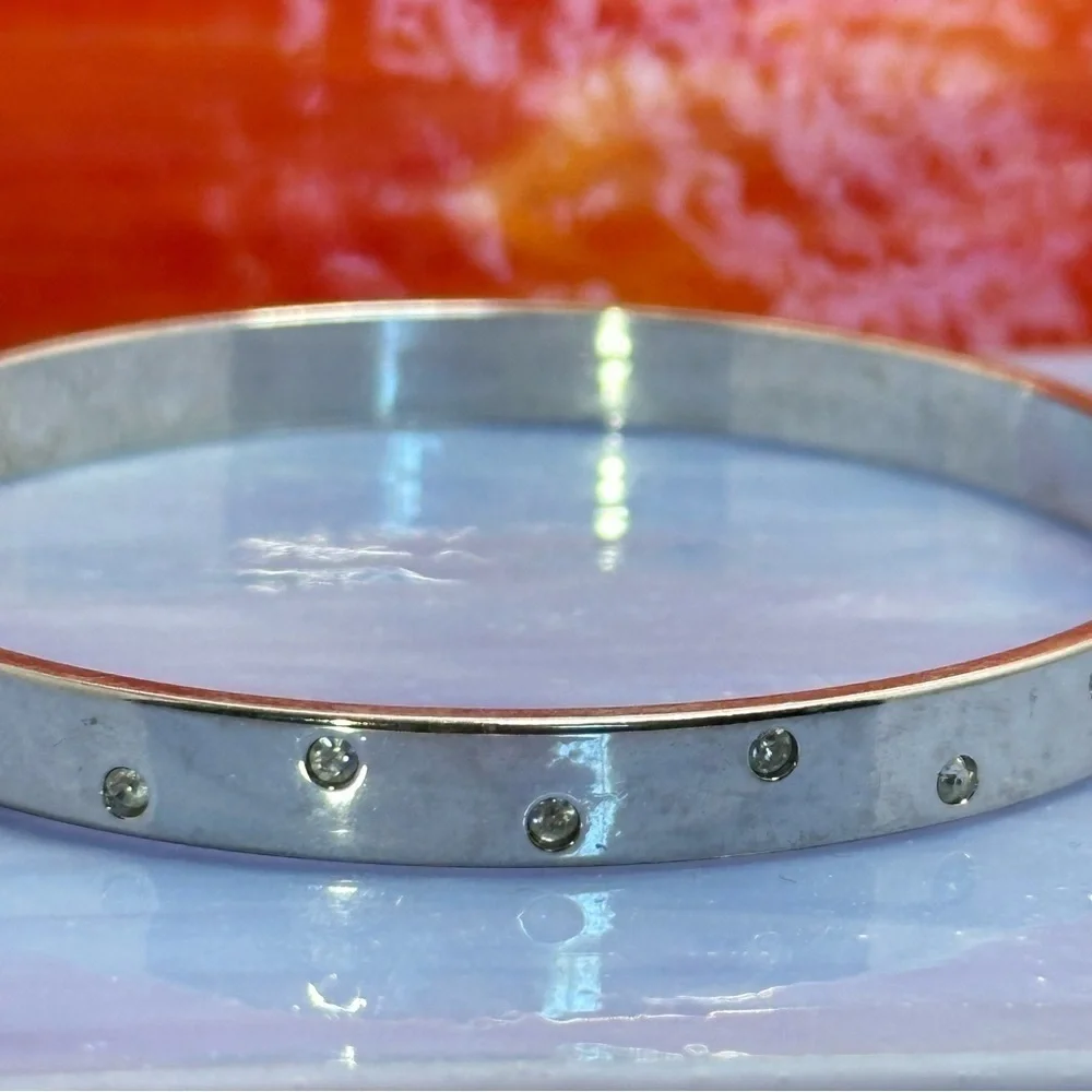 Swarovski Elegant Silver Bangle with Gem Accents size 8, Non-adjustable 5534 G